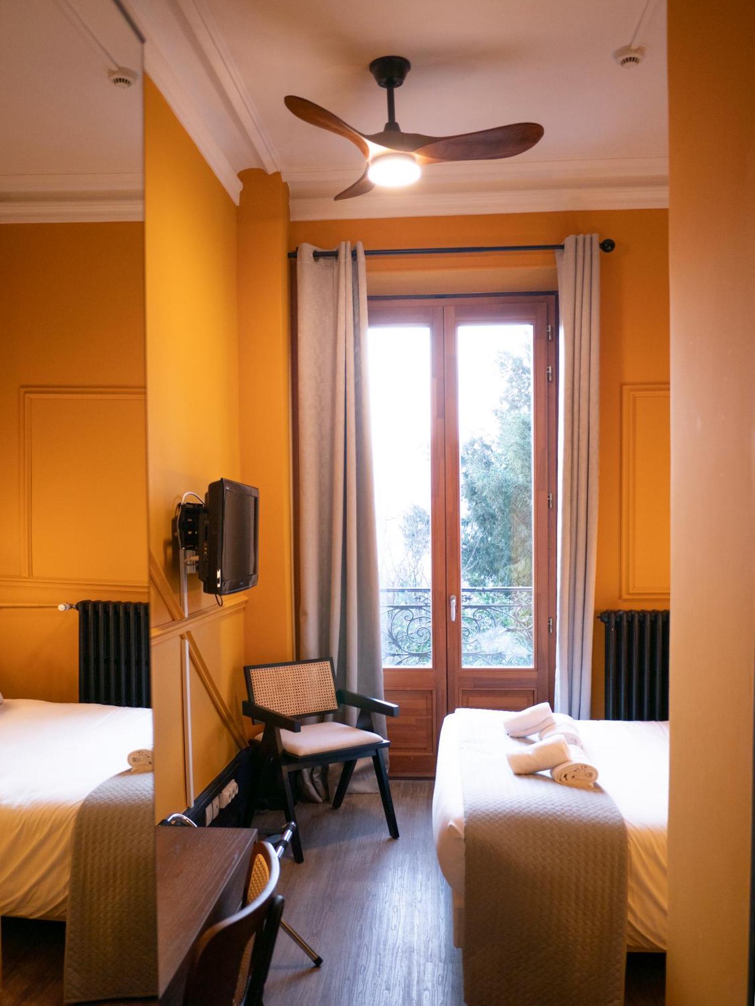 אקס-לה-באינס Hotel Gallia מראה חיצוני תמונה